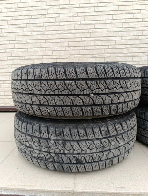 Bridgestone Balminum. x15", 5x100 ����