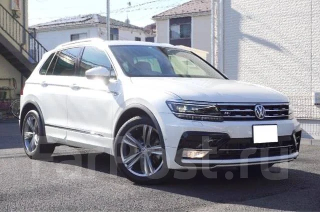 Volkswagen Tiguan. �������, ��������, 1.4 (150��.�.), ������, 20 000����. ��, �/�. ��� ����� �� ������������ ����