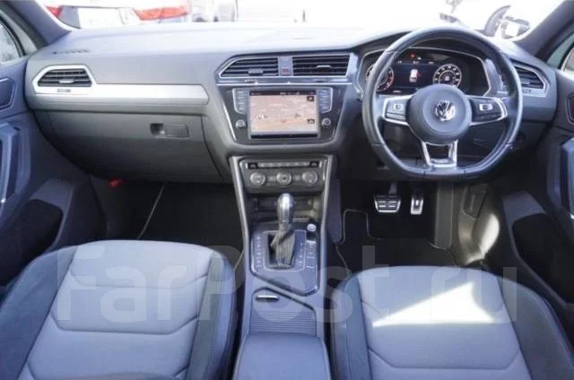 Volkswagen Tiguan. �������, ��������, 1.4 (150��.�.), ������, 20 000����. ��, �/�. ��� ����� �� ������������ ����