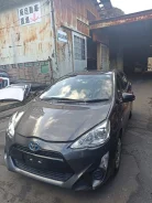 Toyota Aqua. NHP10, 1NZFXE ����