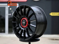 OZ Racing Superturismo. 7.5x17", 5x112, ET38, �� 66,5���. ����