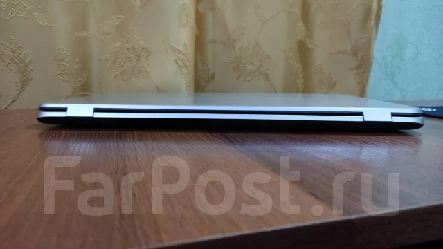 Maibenben M543. 15.6", 2,7����, ��� 16 ��, ���� 360���, WiFi: 1, Bluetooth: 1 ����