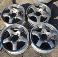 4x4 Engineering Bradley dt1. 8.5x18", 5x150, ET45 