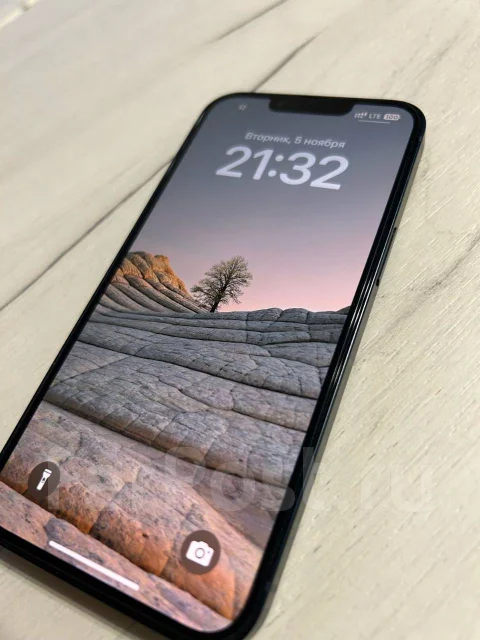 Apple iPhone 13. �/�, 128 ��, 4G LTE, Dual-SIM, NFC ����