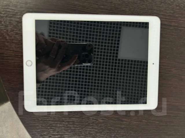 Apple iPad 6. 9.7 ������, ������ 128 �� ����