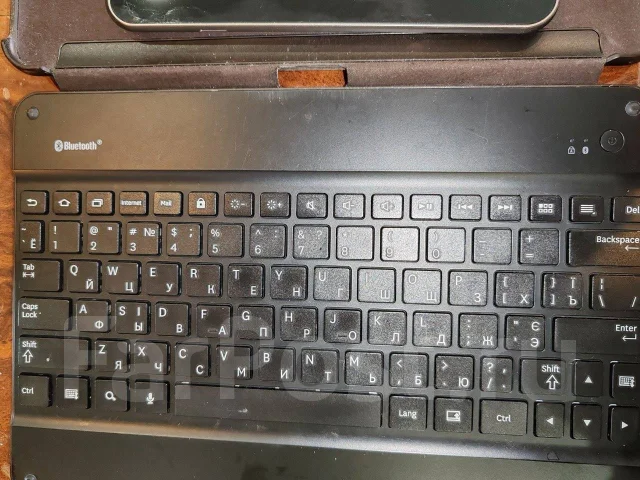 Samsung GT-P7500. ������ 16 �� ����