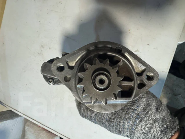 ������ ������� Nissan np300 23300vm00b ����