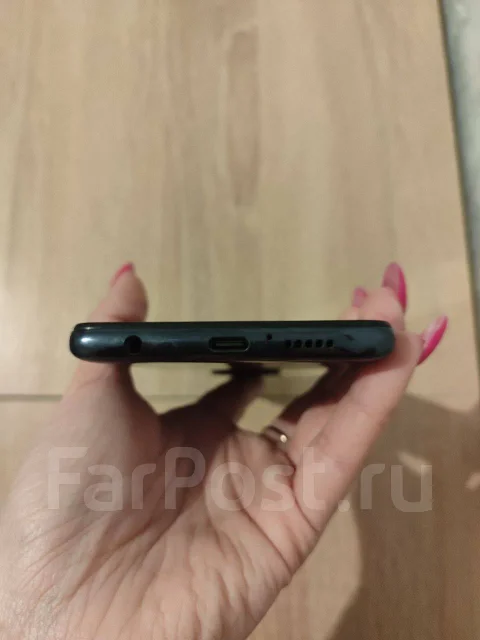Xiaomi Poco X3 Pro. �/�, 256 ��, �����, 3G, 4G LTE, Dual-SIM, NFC ����