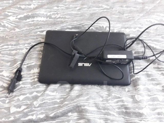 Asus. WiFi: 1 ����