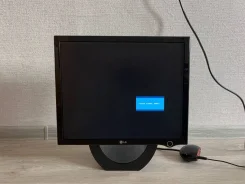 LG. 19", ���������� �� (LCD, LED, QLED) ����