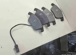 ��������� ������� AUDI A4 [8R0698151], �������� 8R0698151 ����