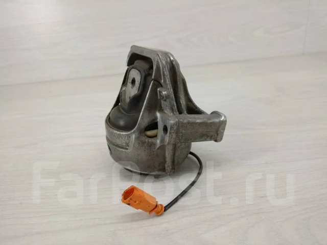 ������� ��������� Audi Q5 8R 8K0199381LE ����