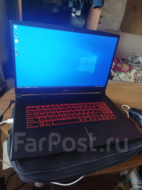 MSI Katana GF76 11UC. 17.3", 2,7����, ��� 16 ��, ���� 500���, WiFi: 1, Bluetooth: 1, ����������� �� 3��. ����