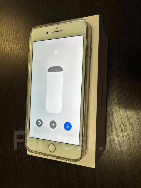 Apple iPhone 8 Plus. �/�, 64 ��, �������, 3G, 4G LTE, NFC ����