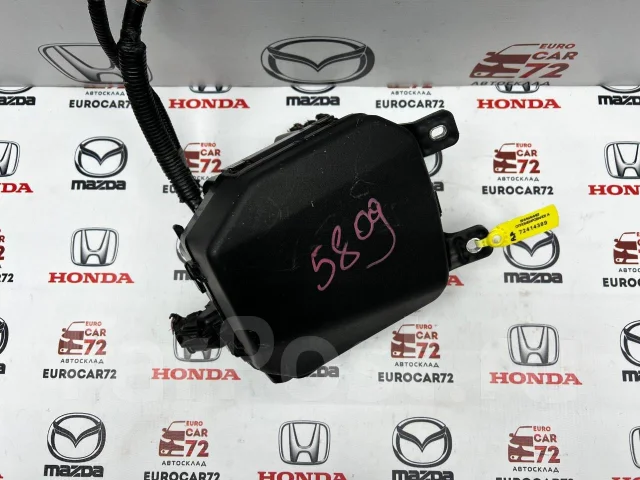 ���� ��������������� Mazda 3 BP 2019-2024 BCKA66760 ����