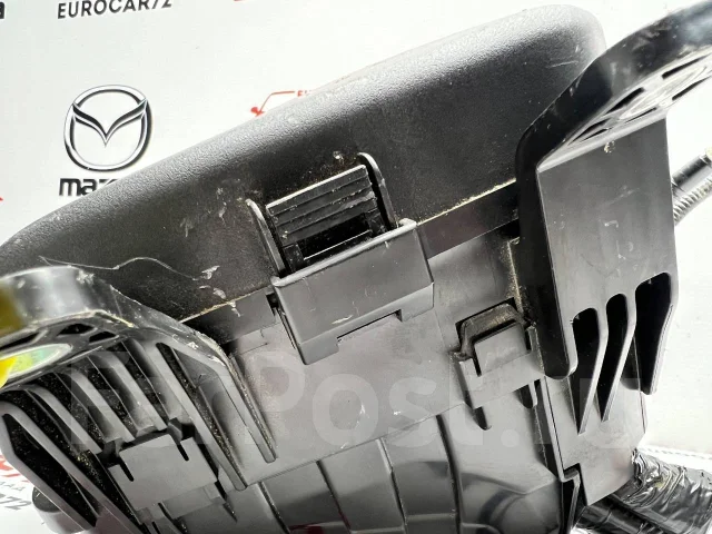 ���� ��������������� Mazda 3 BP 2019-2024 BCKA66760 ����