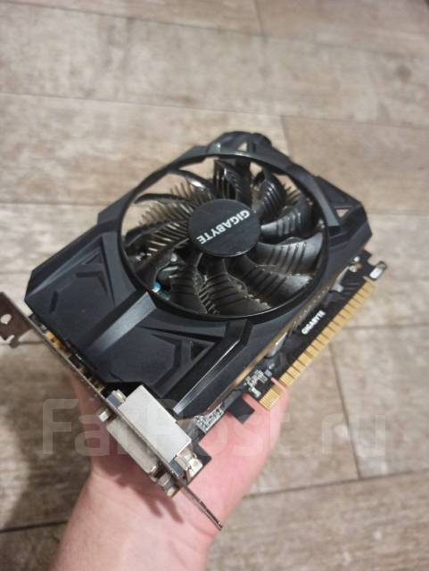 Видеокарта AMD Radeon R7 360 2GB GDDR5, б/у, в наличии. Цена: 3 000₽ во ...