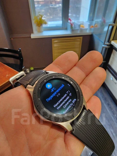 Samsung Galaxy Watch. GPS, NFC ����