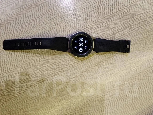 Samsung Galaxy Watch. GPS, NFC ����