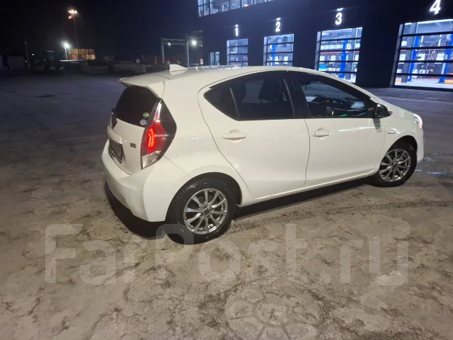 Toyota Aqua. �������, ��������, 1.5 (83��.�.), ������, 187����. �� ����