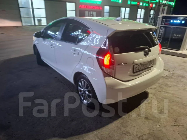 Toyota Aqua. �������, ��������, 1.5 (83��.�.), ������, 187����. �� ����
