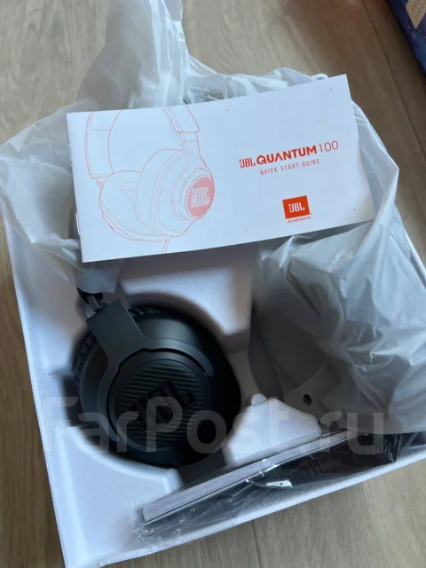 JBL Quantum 100 ����