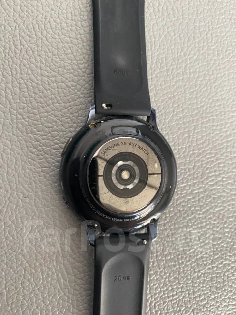 Samsung Galaxy Watch Active2 ����
