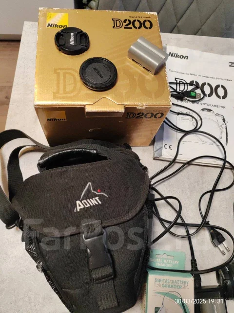 Nikon D200 ����