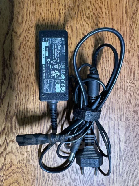 Asus K50C. 15.6", 1,2����, WiFi: 1, Bluetooth: 1 ����