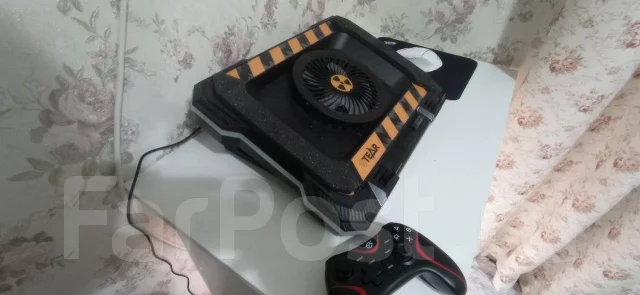 MSI Katana. 17.3", 2,5����, ��� 16 ��, ���� 256���, WiFi: 1, Bluetooth: 1, ����������� �� 4��. ����