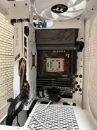 Radeon RX 6750 GRE ����