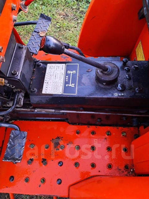 Hinomoto E2304 ����