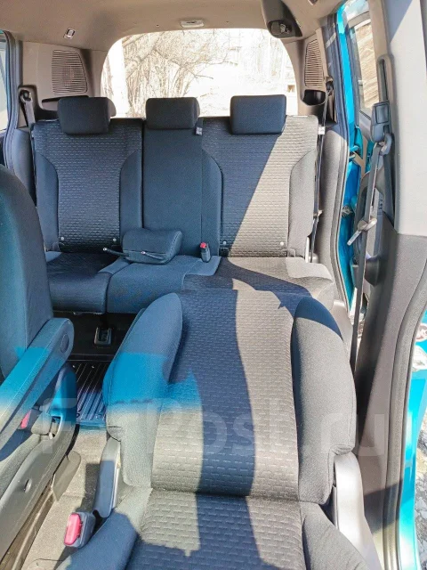 Honda Freed Spike. GB41401064 ����