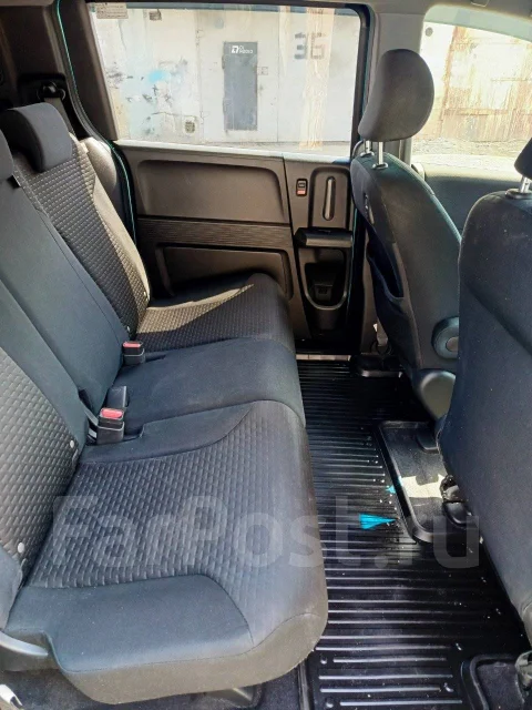 Honda Freed Spike. GB41401064 ����