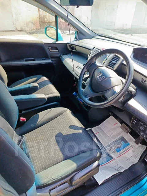 Honda Freed Spike. GB41401064 ����