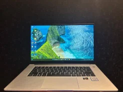 Huawei MateBook D 15. 15.6", 1,8����, ��� 16 ��, ���� 512���, WiFi: 1, Bluetooth: 1, ����������� �� 3��. ����