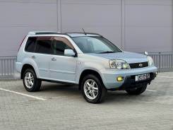 Nissan X-Trail.   