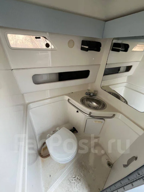 Searay Sundancer. 1995 ���, ����� 7,6��., ��������� ���������, 300��.�., ������ ����