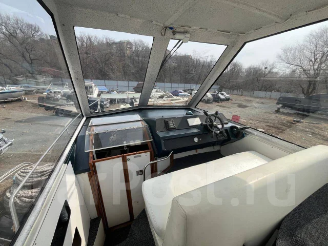 Searay Sundancer. 1995 ���, ����� 7,6��., ��������� ���������, 300��.�., ������ ����