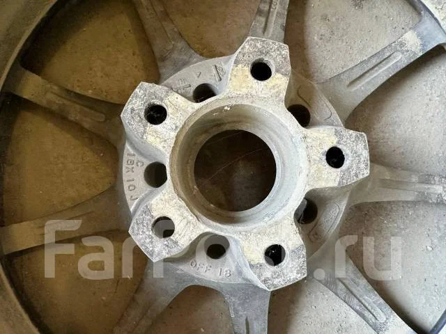 Weds Sport SA-70. 9.0/10.0x18", 5x114.3, ET20/18. ��� ����� �� ���������� ����