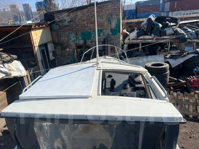 Yamaha F-22. ����� 6,8��. ����