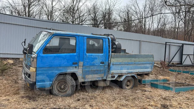 Isuzu. ��������, ������, 2.0 (115��.�.), ������, 700 000����. �� ����
