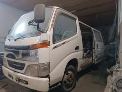 Toyota Dyna ����