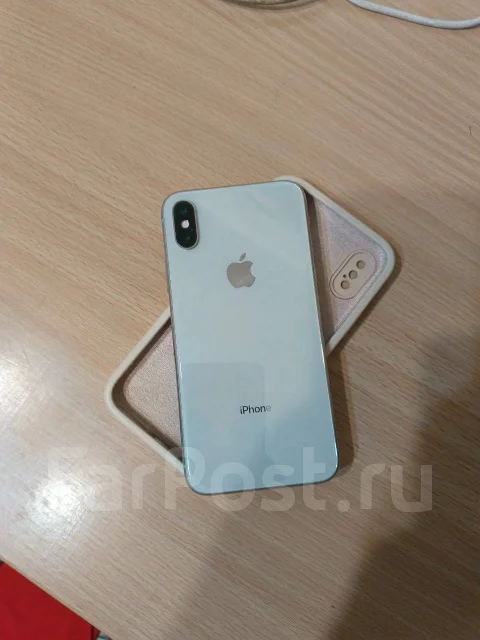 Apple iPhone X. �/�, 64 ��, ����� ����