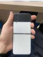 Samsung Galaxy Z Flip4. �/�, 256 ��, �����, ���������� ����