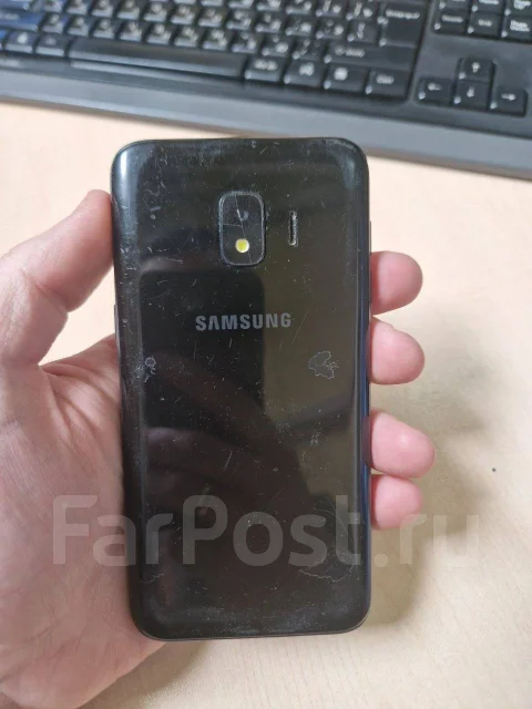Samsung Galaxy J2 Core. �/�, 8 ��, ������, 3G, 4G LTE, Dual-SIM ����