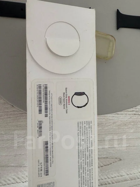 Apple Watch Series 4. GPS, NFC, IP67, IP68 ����