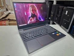 Thunderobot. 15.6", 4,9����, ��� 16 ��, ���� 512���, WiFi: 1, Bluetooth: 1, ����������� �� 3��. ����