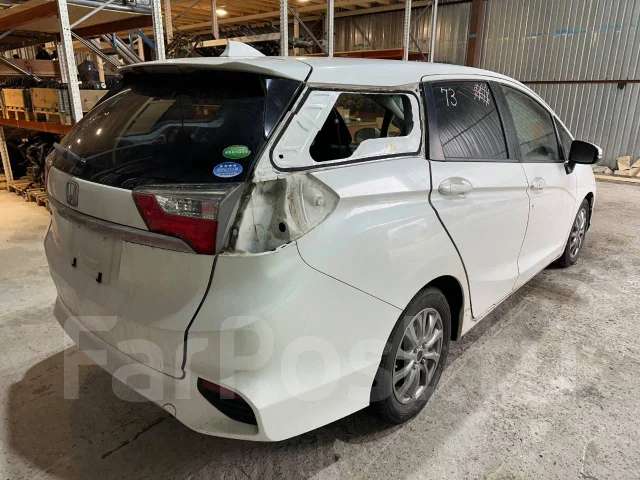 Honda Shuttle. GK8, L15B ����