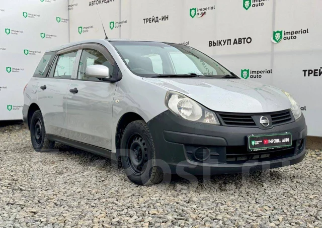 Nissan AD. �������, ��������, 1.5 (111��.�.), ������, 183 000����. �� ����